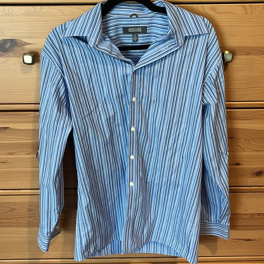 Kenneth Cole Reaction gently preloved wrinkle free shirt - blue with stripes
